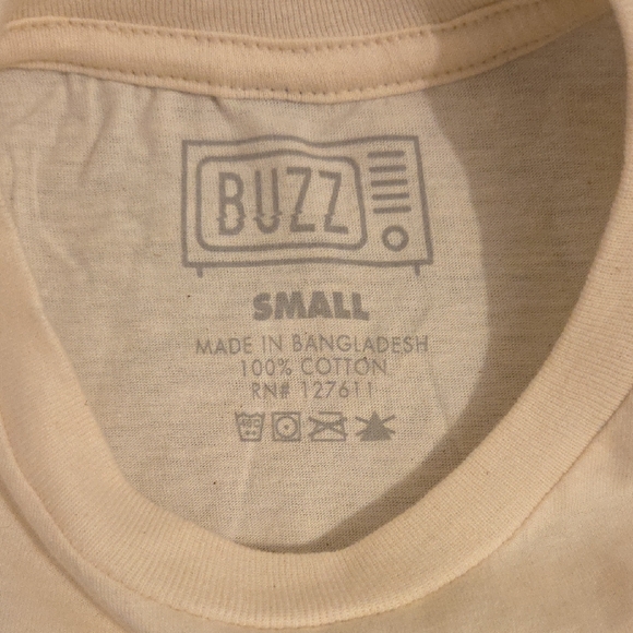 Graphic T-Shirt with Panther and Floral Design - Picture 2 of 2